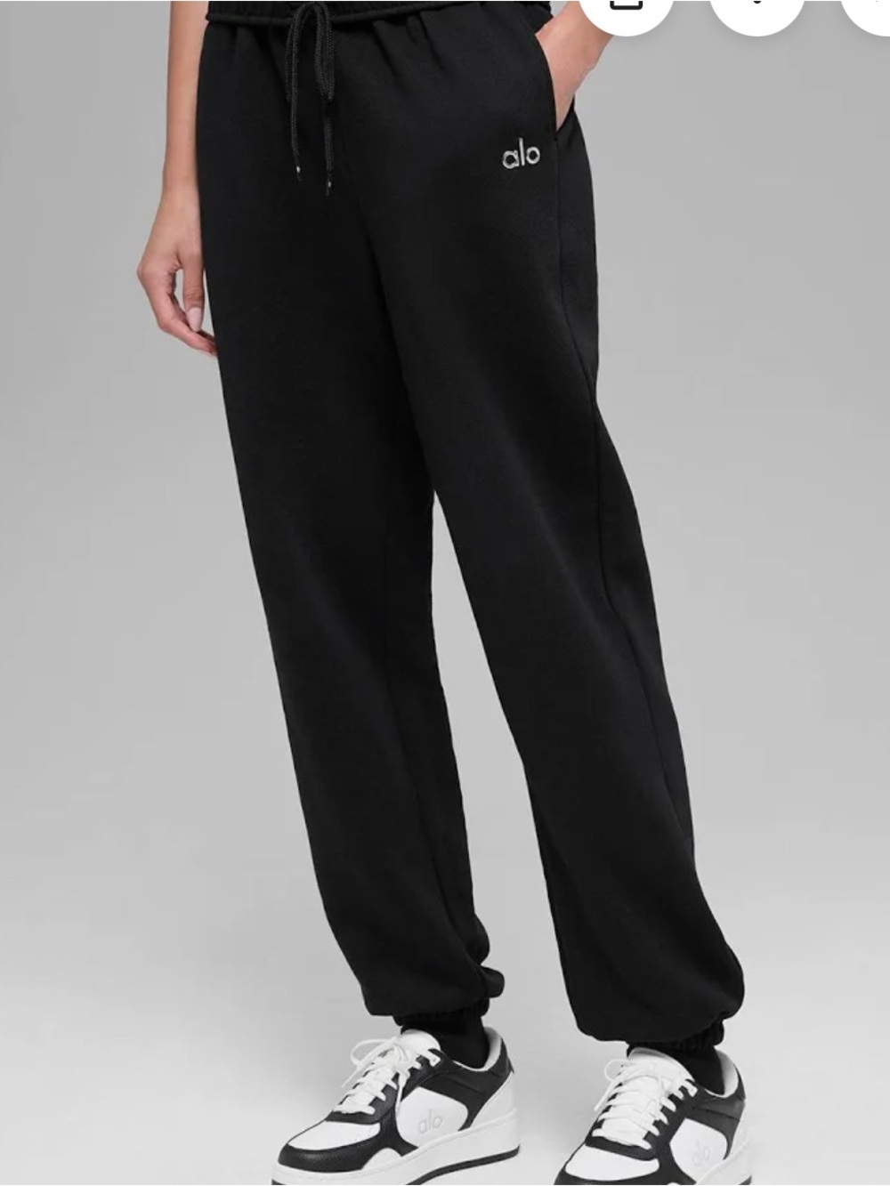 Alo Black Sweatpants - Picture 1 of 1
